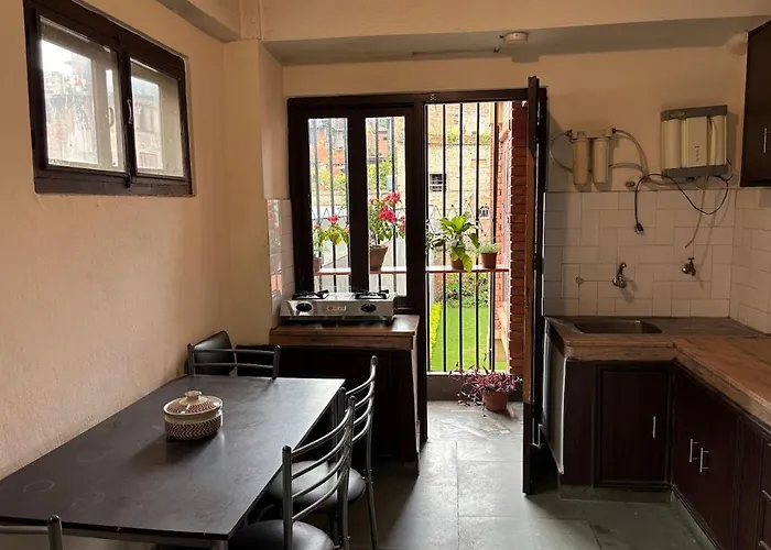 Cozy In Old Kathmandu